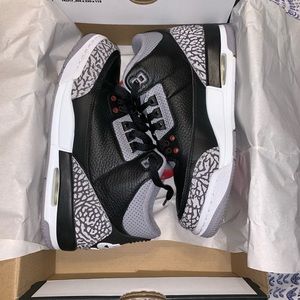 like new Jordan Cement 3’s with box